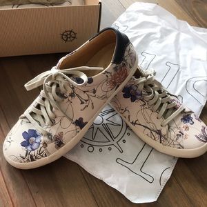 Bussola soft leather shoe